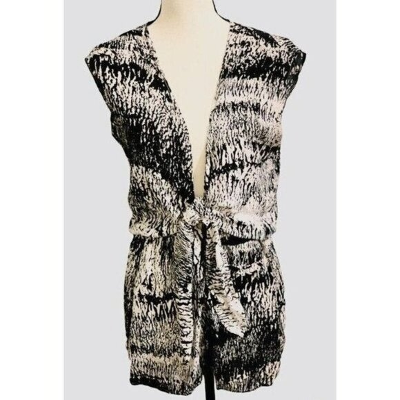 Betro Simone Womens Tie Front Side Split Romper Size L Black White Elastic Waist - Picture 2 of 9